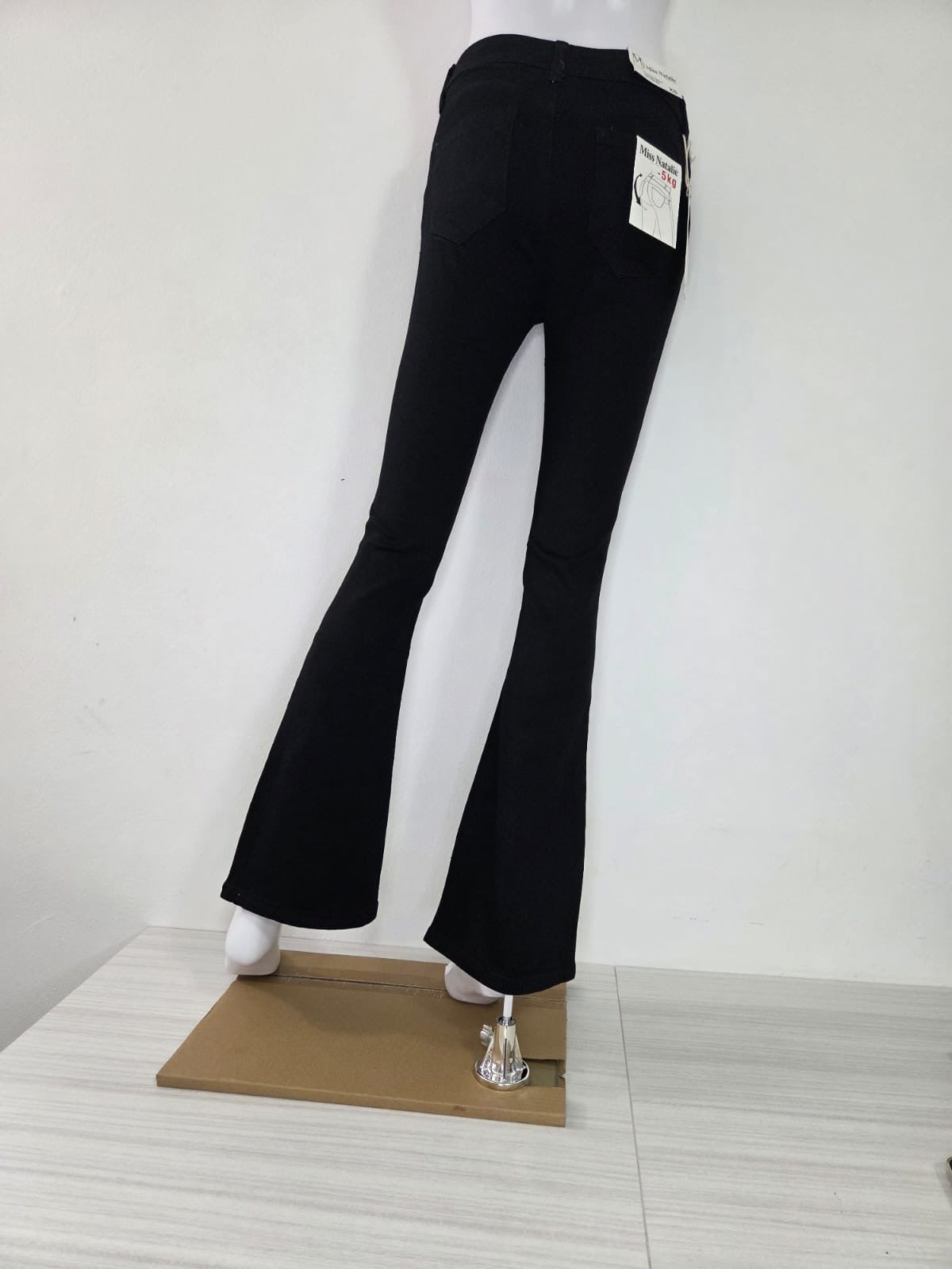 JEANS NERO CON BRILLANTINI - ZAMPA D'ELEFANTE