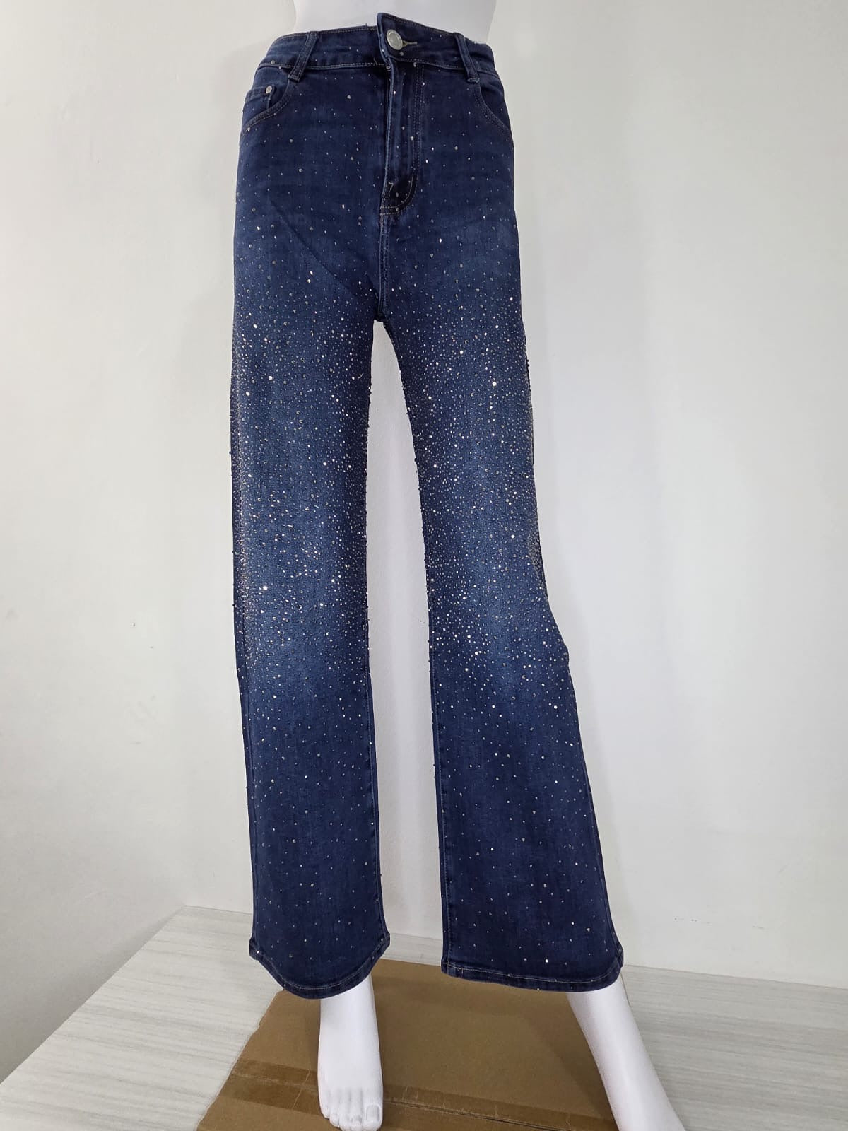 JEANS BLU SCURO CON BRILLANTINI - TAGLIO LARGO